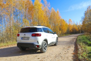 Travelnews.lv sadarbībā ar «Autohalle.com» apceļo Latgali ar jauno «Citroën C5 Aircross» 15