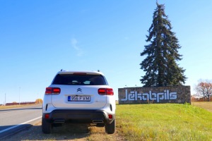 Travelnews.lv sadarbībā ar «Autohalle.com» apceļo Latgali ar jauno «Citroën C5 Aircross» 20