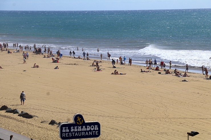 Grankanāriju Maspalomas kāpas ir populāras nūdistu un dabas aizstāvju vidū. Sadarbībā ar Tez Tour Latvia un airBaltic Grankanāriju Maspalomas kāpas ir populāras nūdistu un dabas aizstāvju vidū. Sadarbībā ar Tez Tour Latvia un airBaltic 327787