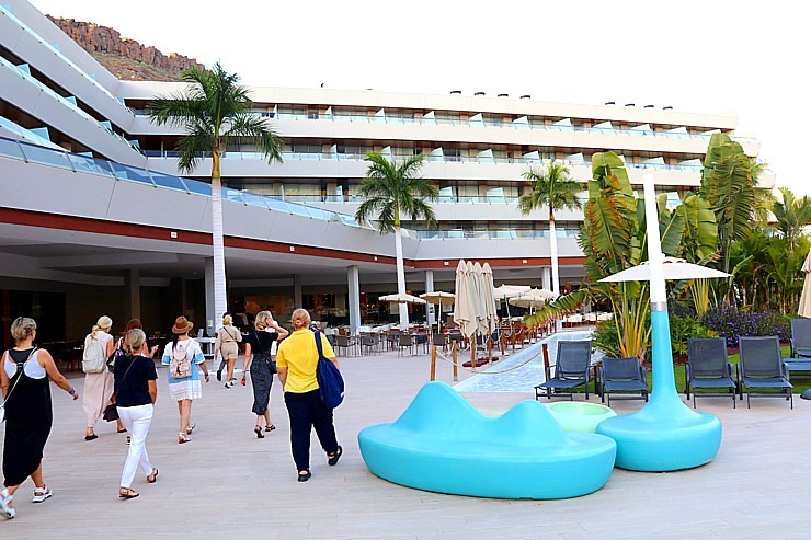 Iepazīstam Grankanāriju viesnīcu «Radisson Blu Resort & Spa, Gran Canaria Mogan». Sadarbībā ar Tez Tour un airBaltic 328374