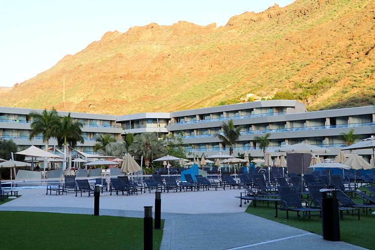 Iepazīstam Grankanāriju viesnīcu «Radisson Blu Resort & Spa, Gran Canaria Mogan». Sadarbībā ar Tez Tour un airBaltic 328378