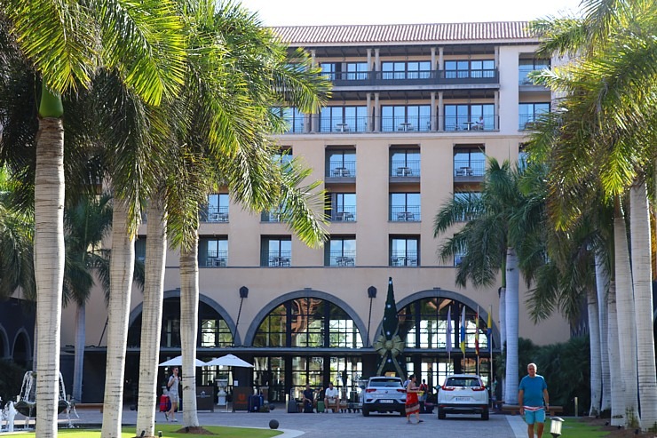 Grankanāriju 5 zvaigžņu viesnīcu «Hotel Lopesan Costa Meloneras Resort & Spa» izbaudām 4 dienas. Sadarbībā ar Tez Tour un airBaltic 328979