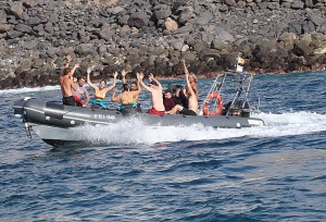 Travelnews.lv ar mazu jahtu izbrauc okeānā pie Tenerifes krastiem. Sadarbībā ar Tez Tour un airBaltic 11