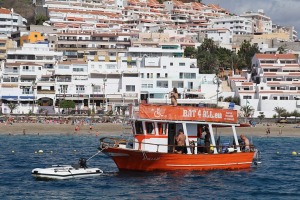 Travelnews.lv ar mazu jahtu izbrauc okeānā pie Tenerifes krastiem. Sadarbībā ar Tez Tour un airBaltic 15