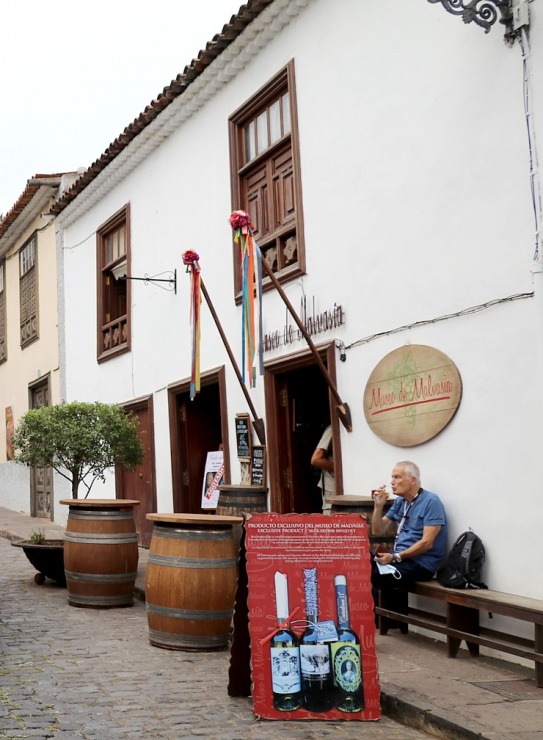 Travelnews.lv izbauda Tenerifes vīna degustāciju «Museo de Malvasia» pilsētiņā Icod de los Vinos. Sadarbībā ar Tez Tour un airBaltic 329767