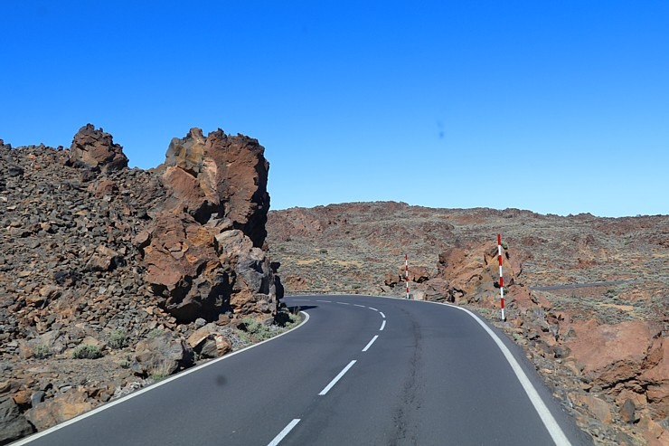 Ceļš uz Teidas vulkānu ir iecienīts gan motociklistu, gan velosipēdistu, gan šoferu vidū.  Sadarbībā ar Tez Tour un airBaltic 330468