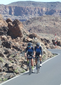 Ceļš uz Teidas vulkānu ir iecienīts gan motociklistu, gan velosipēdistu, gan šoferu vidū.  Sadarbībā ar Tez Tour un airBaltic 5