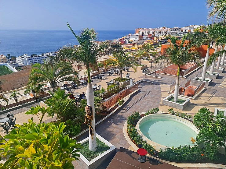 Travelnews.lv iepazīst un nakšņo Tenerifes 4 zvaigžņu viesnīcā «Hotel Landmar Costa Los Gigantes». Sadarbībā ar Tez Tour un airBaltic 330634