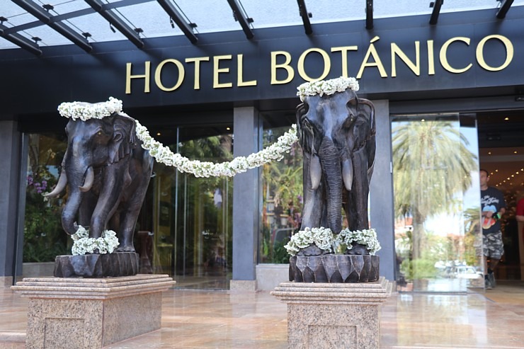photo: Travelnews.lv iepazīst un nakšņo Tenerifes 5 zvaigžņu viesnīcā «Hotel Botanico & The Oiental Spa Garden»