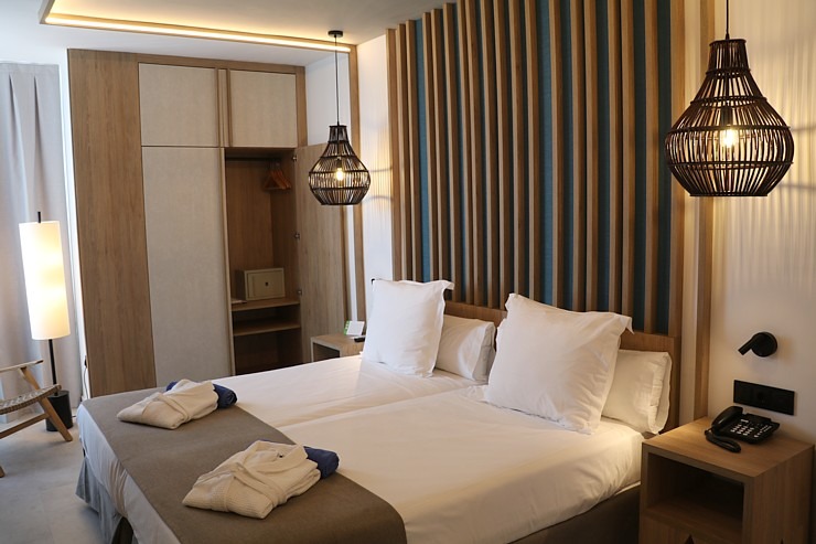 Travelnews.lv iepazīst Tenerifes 4 zvaigžņu viesnīcu «Labranda Suites Costa Adeje». Sadarbībā ar Tez Tour un airBaltic 331084
