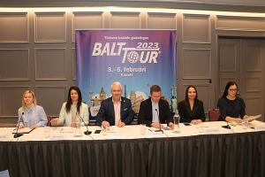 Tūrisma izstādes «Balttour 2023» organizatori rīko preses konferenci Rīgas viesnīcā «Grand Poet Hotel» 2