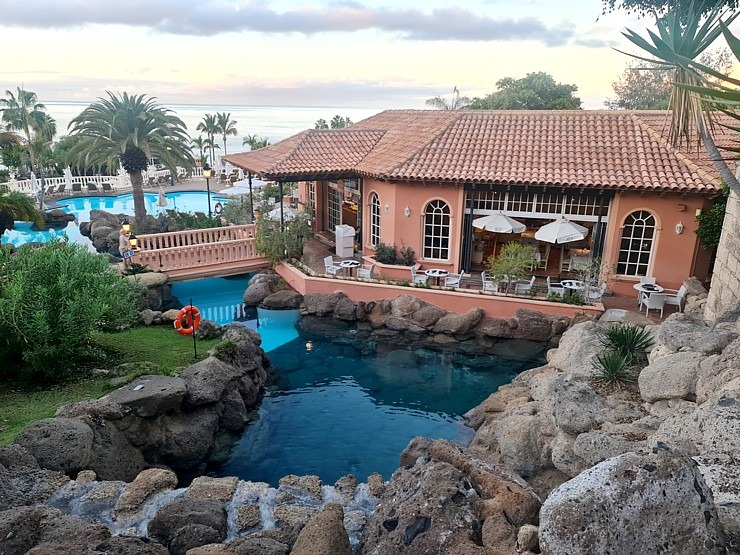 Travelnews.lv iepazīst Tenerifes leģendāro viesnīcu «Gran Hotel Bahía del Duque Resort». Sadarbībā ar Tez Tour un airBaltic 331799