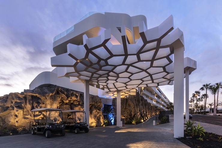 Iepazīstam skaistu Tenerifes 5 zvaigžņu viesnīcu «Royal Hideaway Corales Beach - Adults Only». Foto: barcelo.com. Sadarbībā ar Tez Tour 331970
