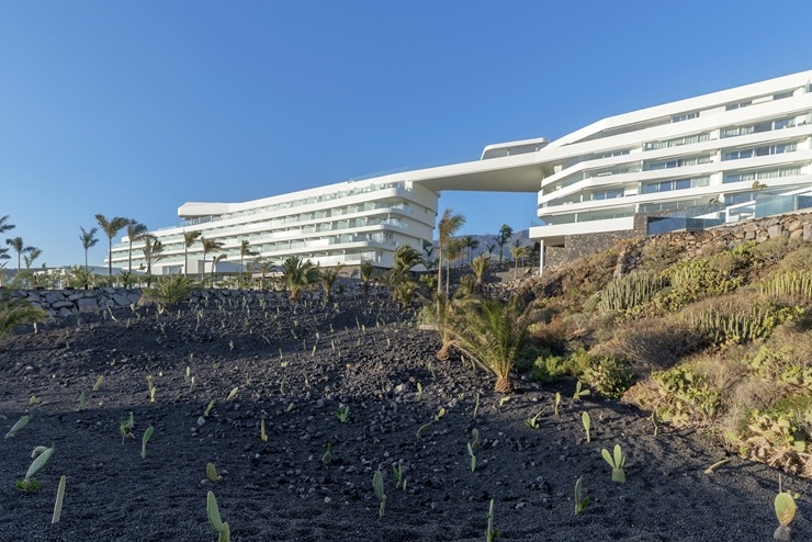 Iepazīstam skaistu Tenerifes 5 zvaigžņu viesnīcu «Royal Hideaway Corales Beach - Adults Only». Foto: barcelo.com. Sadarbībā ar Tez Tour 331971