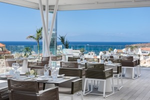 Iepazīstam skaistu Tenerifes 5 zvaigžņu viesnīcu «Royal Hideaway Corales Beach - Adults Only». Foto: barcelo.com. Sadarbībā ar Tez Tour 29