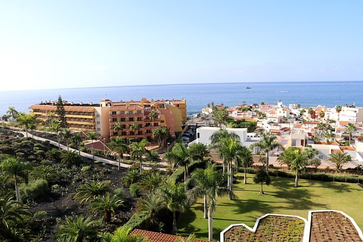 Travelnews.lv iepazīst skaistu Tenerifes 5 zvaigžņu viesnīcu «Royal Hideaway Corales Beach - Adults Only». Sadarbībā ar Tez Tour 332028