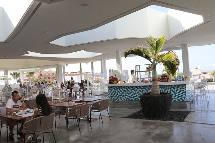 Travelnews.lv izbauda Tenerifes 5 zvaigžņu viesnīcas «Royal Hideaway Corales Beach - Adults Only» viesmīlību. Sadarbībā ar Tez Tour 332062