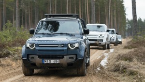 Svinot Land Rover un Defender 75. gadskārtu, zīmola fani dodas piedzīvojumu braucienā uz Vidzemi. Foto: Velocita.lv 11