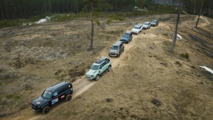 Svinot Land Rover un Defender 75. gadskārtu, zīmola fani dodas piedzīvojumu braucienā uz Vidzemi. Foto: Velocita.lv 19