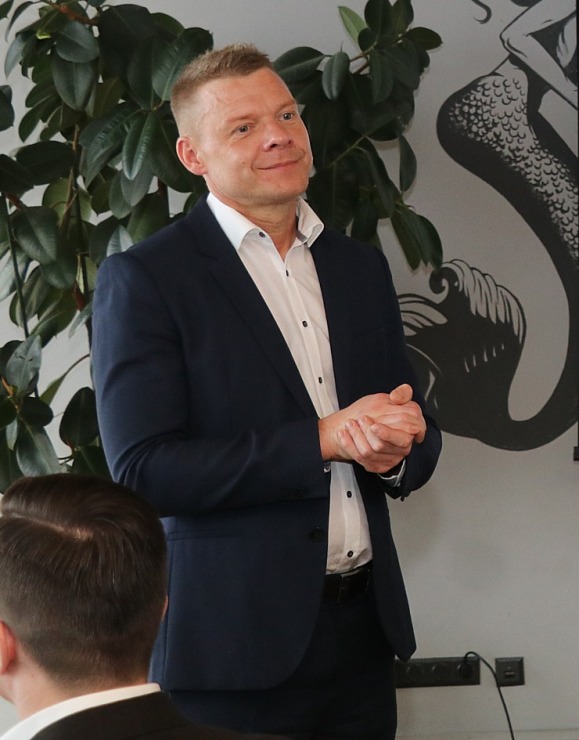 Latvijas Restorānu biedrība rīko kopsapulci ar garšīgām brokastīm Pārdaugavas «Osta, restorāns ar skatu» Latvijas Restorānu biedrība rīko kopsapulci ar garšīgām brokastīm Pārdaugavas «Osta, restorāns ar skatu» 334580
