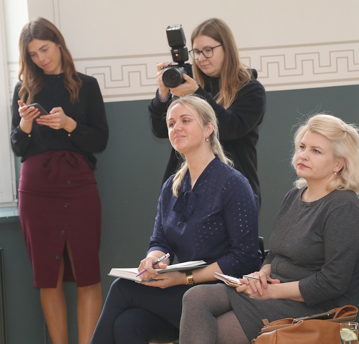 Kurzemes tūrisma konfrence «Bez rāmjiem» pulcē profesionāļus Talsos 335591