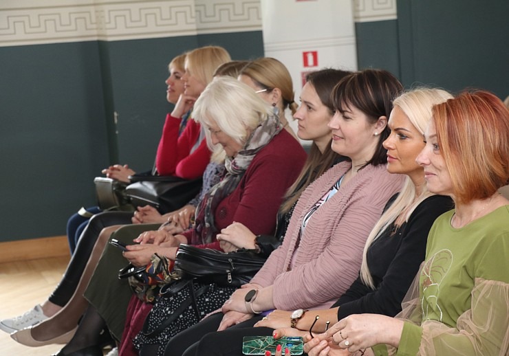 Kurzemes tūrisma konfrence «Bez rāmjiem» pulcē profesionāļus Talsos 335624