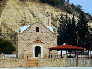 Travelnews.lv iepazīst Kipras lielceļus, māju arhitektūru un robežkontrolpunktu uz Ziemeļkipru 29
