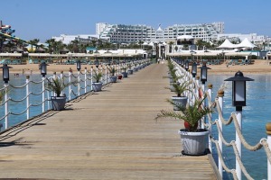 Travelnews.lv iepazīst ļoti skaistu Ziemeļkipras viesnīcu «Limak Cyprus Deluxe Hotel». Sadarbībā ar Puzzle Travel 42