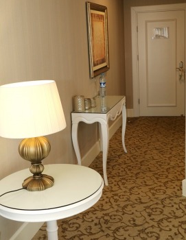 Travelnews.lv iepazīst Ziemeļkipras viesnīcu «Vuni Palace Hotel» Kirēnijā. Sadarbībā ar PuzzleTravel.com 20