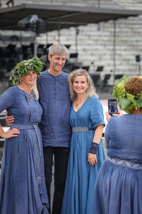 Fotogrāfs Mareks Galinovskis: Dziesmu svētku lielkoncerts «Tīrums. Dziesmas ceļš» skan Mežaparka Lielajā estrādē Fotogrāfs Mareks Galinovskis: Dziesmu svētku lielkoncerts «Tīrums. Dziesmas ceļš» skan Mežaparka Lielajā estrādē 339820