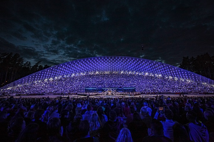 Fotogrāfs Mareks Galinovskis: Dziesmu svētku lielkoncerts «Tīrums. Dziesmas ceļš» skan Mežaparka Lielajā estrādē 339849