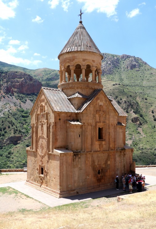 Travelnews.lv apmeklē IX līdz XVI gadsimta klosteru kompleksu Noravank Armēnijā. Sadarbībā ar airBaltic Travelnews.lv apmeklē IX līdz XVI gadsimta klosteru kompleksu Noravank Armēnijā. Sadarbībā ar airBaltic 341105