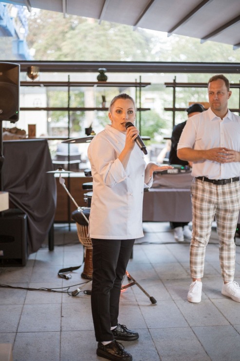 «Hotel Jūrmala SPA» rīko svinīgu kokteiļu pēcpusdienu un viesnīcas prezentāciju. Foto: Artis Veigurs «Hotel Jūrmala SPA» rīko svinīgu kokteiļu pēcpusdienu un viesnīcas prezentāciju. Foto: Artis Veigurs 342102
