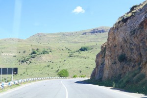 Travelnews.lv ar ekskursiju autobusu izbauda Armēnijas dabas skatus. Sadarbībā ar airBaltic 23