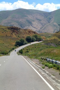 Travelnews.lv ar ekskursiju autobusu izbauda Armēnijas dabas skatus. Sadarbībā ar airBaltic 26