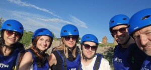 Travelnews.lv iepazīst Armēnijas Marmašena klosteri Ahurjanas ielejā un izbrauc ar kanoe laivām. Sadarbībā ar airBaltic 5