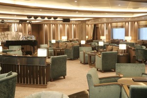 Rīgas ostā pirmo reizi ienāk kruīzu kompānijas «Silversea Cruises» luksus klases kuģis «Silver Dawn» 15
