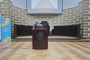 Tūroperators «Coral Travel Latvia» ielūdz slavenu Ēģiptes arheologu Dr.Zahi Havasu ar lekciju Latvijas Universitātē 1
