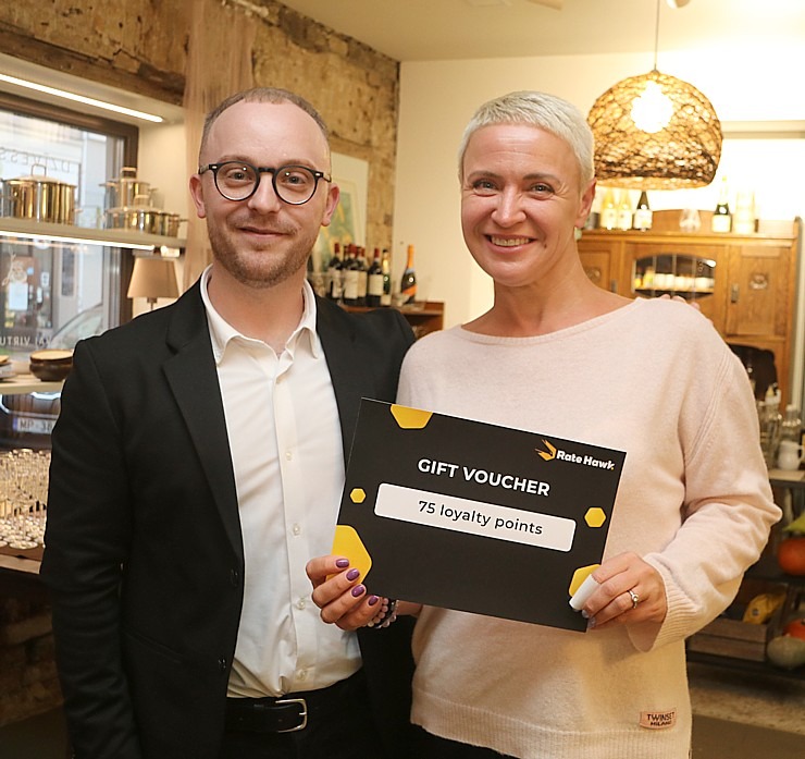 Starptautiskais ceļojumu tehnoloģiju uzņēmums «Rate Hawk» garšīgi satiekas ar Latvijas tūrisma firmām Starptautiskais ceļojumu tehnoloģiju uzņēmums «Rate Hawk» garšīgi satiekas ar Latvijas tūrisma firmām 344354