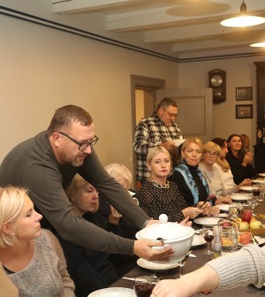 Izgaršojam Jēkabpils novada saimnieku delikateses un dzērienus sadarbībā ar LIAA un ALTA 21
