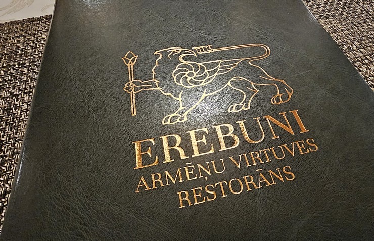 Travelnews.lv apmeklē un izgaršo armēņu virtuves restorānu «Erebuni» Rīgā 345329