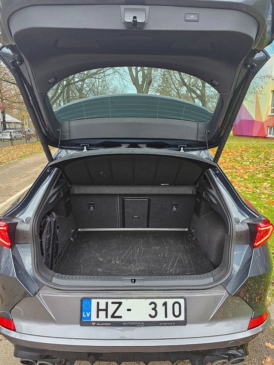 Travelnews.lv apceļo Latviju ar 310 zirgspēku jaudīgo «Cupra Formentor VZ». Sadarbībā ar Autobrava un Europcar Latvija Travelnews.lv apceļo Latviju ar 310 zirgspēku jaudīgo «Cupra Formentor VZ». Sadarbībā ar Autobrava un Europcar Latvija 346634