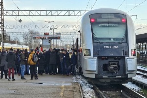 Rīgas Centrālā stacijā ienāk pirmais vilciens no Viļņas 1