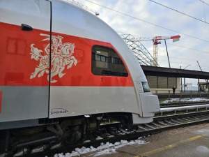 Rīgas Centrālā stacijā ienāk pirmais vilciens no Viļņas 5