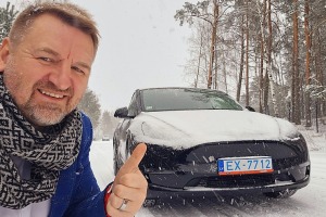 Apceļojam sniegoto Latviju ar auto nomas «Sixt Latvija» spēkratu «Tesla Y Long Range AWD» 1