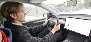 Apceļojam sniegoto Latviju ar auto nomas «Sixt Latvija» spēkratu «Tesla Y Long Range AWD» 30