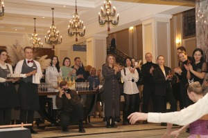 «Grand Hotel Kempinski Riga» atklāj austriešu mākslinieka Leo Štopfera (Leo Stopfer) gleznu izstādi par baleta tēmu 10