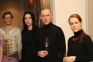 «Grand Hotel Kempinski Riga» atklāj austriešu mākslinieka Leo Štopfera (Leo Stopfer) gleznu izstādi par baleta tēmu 24
