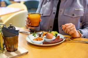 Tagad drošas agra rīta brokastis ir garantētas ar aplikācijas «Eatinhotels.lv» palīdzību. Foto: Eatinhotels.lv 6