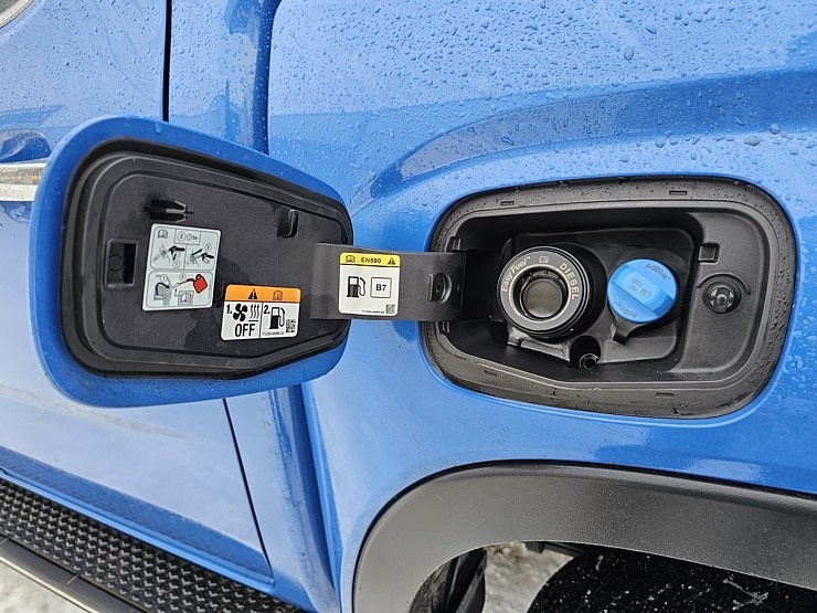 Apceļojam Latviju ar otrās paaudzes 6 cilindru jaudīgo «VW Amarok» 350113
